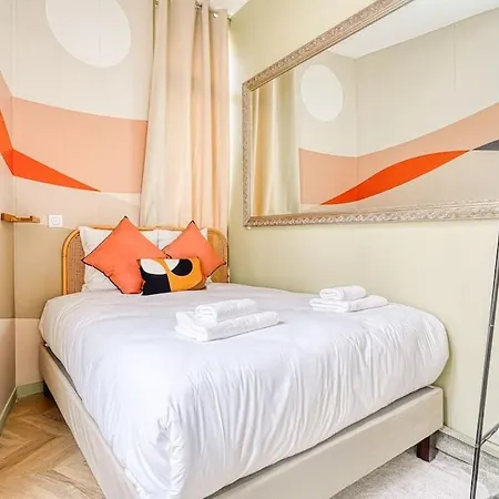 Place Du Marechal Juin - Iii Appartement Paris