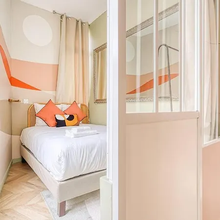 Place Du Marechal Juin - Iii Appartement