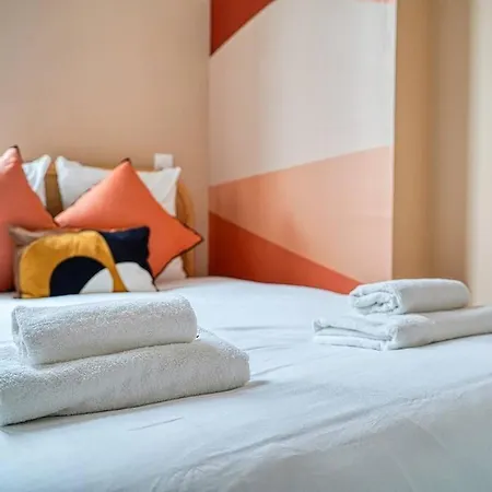 Place Du Marechal Juin - Iii Appartement Paris